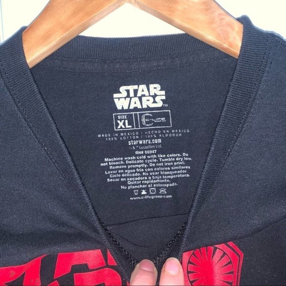 Star Wars Graphic Tee Men’s Size Extra Large XL The Force Awakens Short Sleeve - Picture 4 of 6